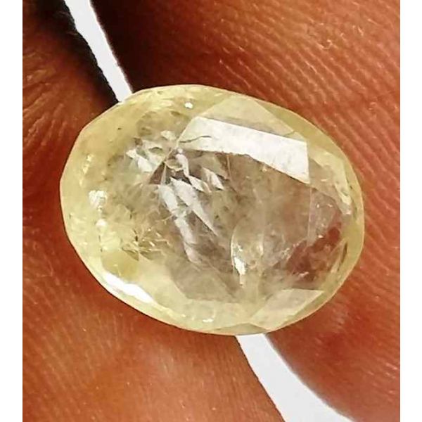 2.96 Carats Ceylon Yellow Sapphire 9.99 x 7.96 x 3.93 mm