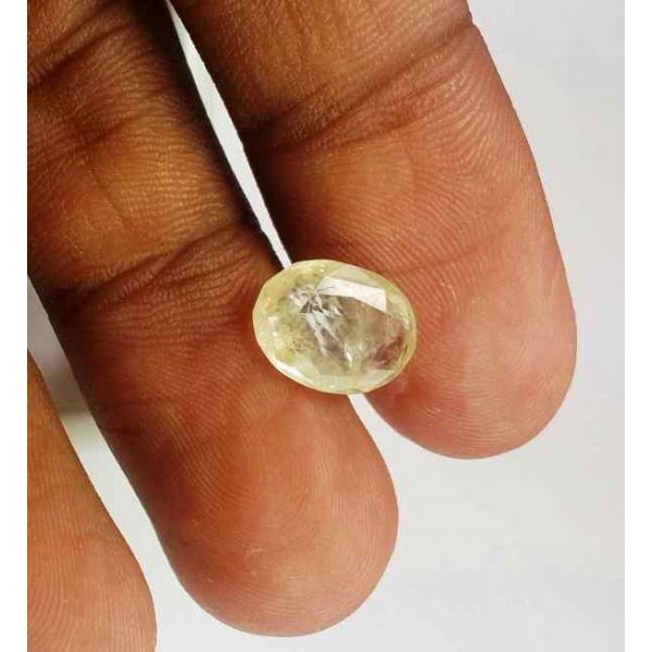 2.96 Carats Ceylon Yellow Sapphire 9.99 x 7.96 x 3.93 mm