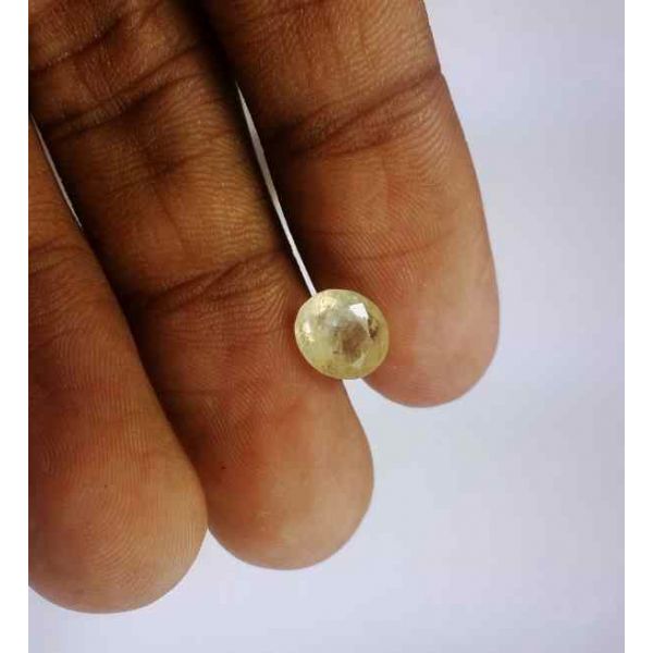 2.32 Carats Ceylon Yellow Sapphire 7.82 x 6.90 x 4.71 mm