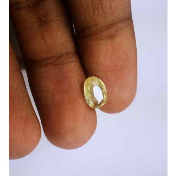 2.34 Carats Ceylon Yellow Sapphire 8.69 x 6.09 x 4.18 mm