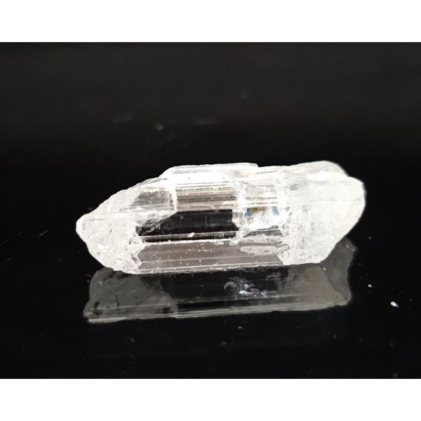 52.12  carats  Natural Danburite  26.48x14.39x13.65 mm