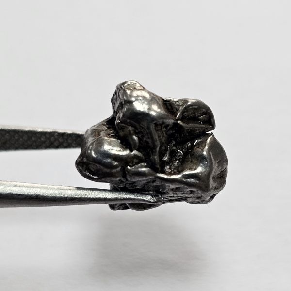 16.12 Carats Natural Meteorite 0.61x0.45x0.64 mm