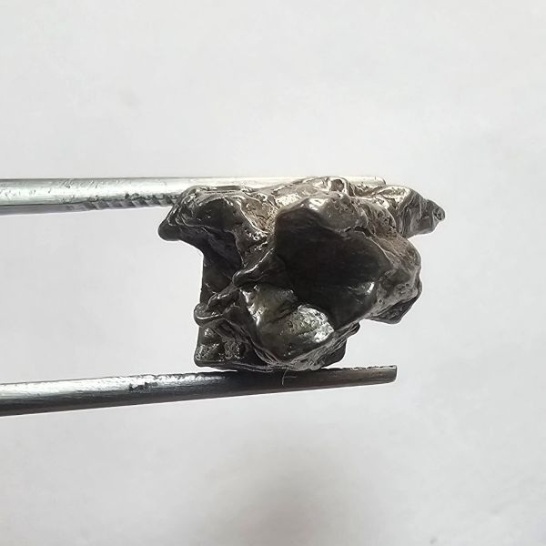 16.39 Carats Natural Meteorite 10.64 x 19.00 x 14.42 mm