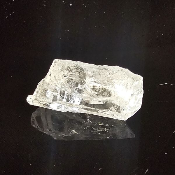 21.91  carats  Natural Herkimer diamond  1.02x9.23x16.74 mm