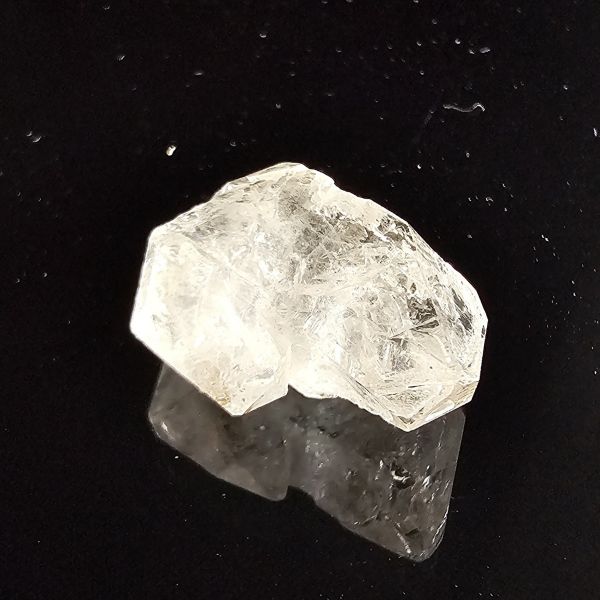 28.05  carats  Natural Herkimer diamond  5.59x10.26x9.55 mm