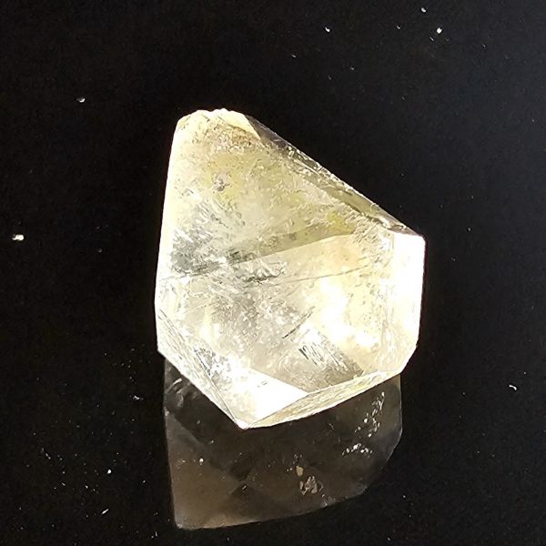 20.8 carats  Natural Herkimer diamond  3.35x10.05x18.73 mm