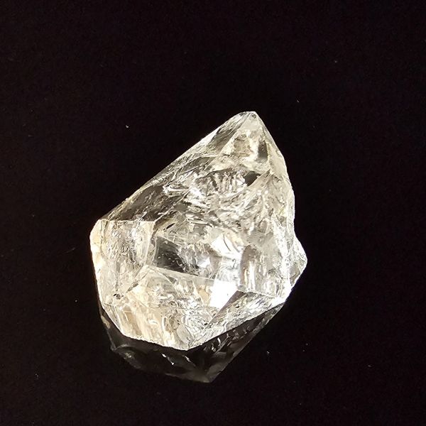 14.97 carats  Natural Herkimer diamond 3.79x17.21x16.67 mm