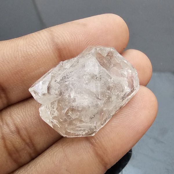 29.03 Carats Natural Herkimer Diamond 4.35x8.64x16.08 mm