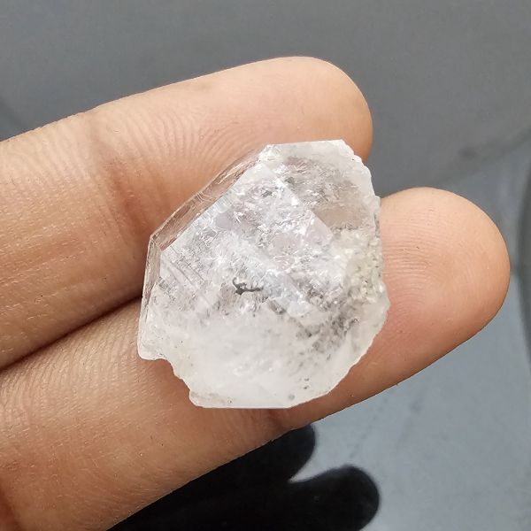 21.41 Carats Natural Herkimer Diamond 8.68x10.52x16.43 mm 