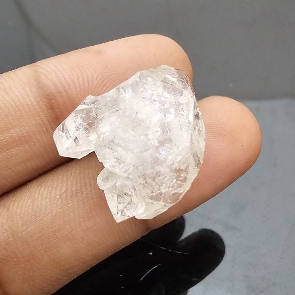 17.44 Carats Natural Herkimer Diamond  8.60x18.17x9.80 mm