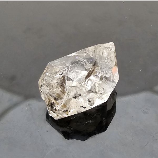 15.08  carats  Natural Herkimer diamond  8.81x10.96x11.13 mm