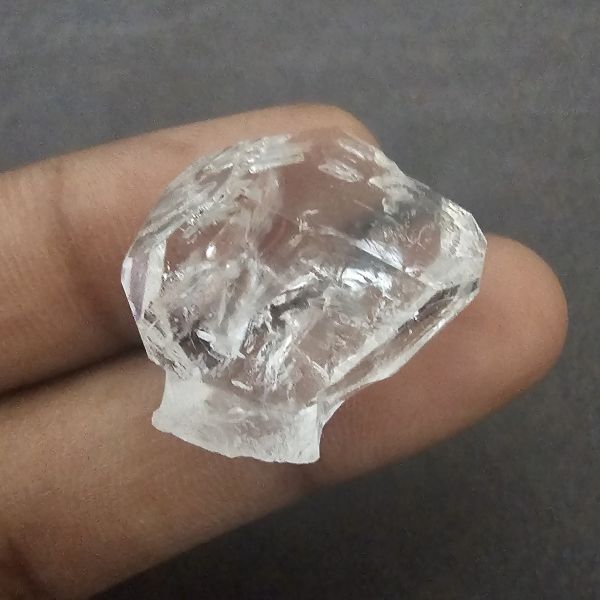 23.00 carats  Natural Herkimer diamond  5.35x8.69x18.67 mm