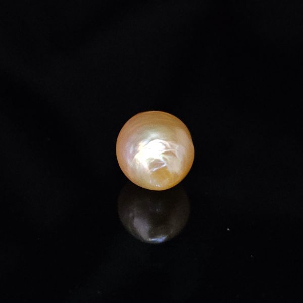 8.70  carats  Natural Pink  Pearl  11.63x10.58x11.42 mm