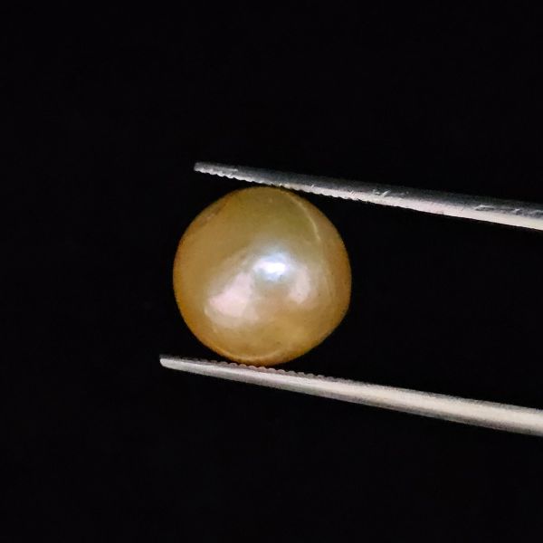 9.99 carats Natural Pink  Pearl  10.82x11.22x11.23 mm