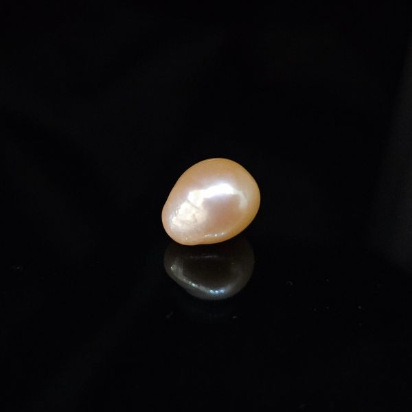 12.47  carats Natural  Pink  Pearl  14.01x11.35x11.41 mm