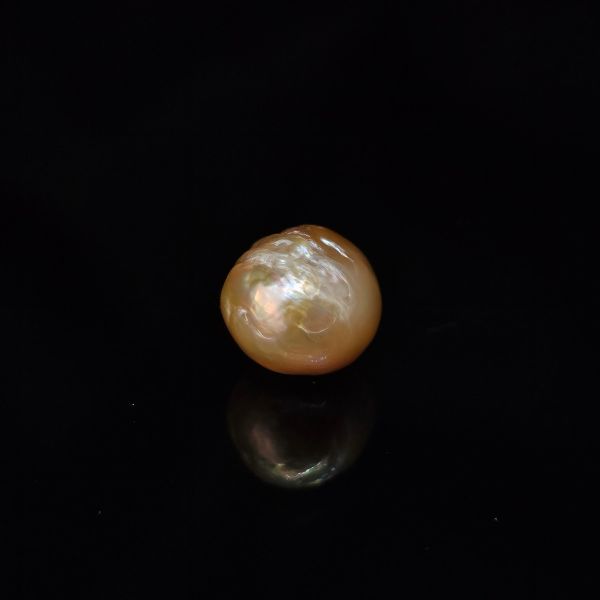 10.54 carats Natural pink Pearl 11.40x10.92x11.69 mm