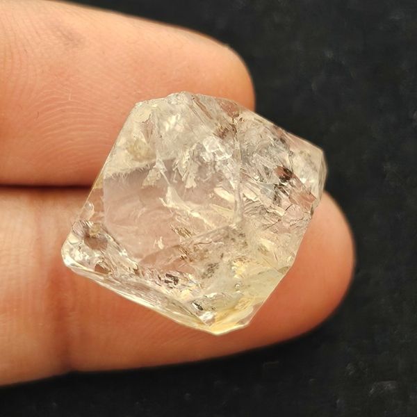 21.00 Carats Natural Herkimer Diamond White 20.10 x 12.07 x 12.25 mm