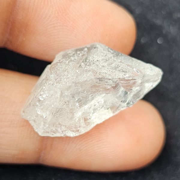 16.55 Carats Natural Herkimer Diamond White 22.80 x 11.50 x 11.70 mm