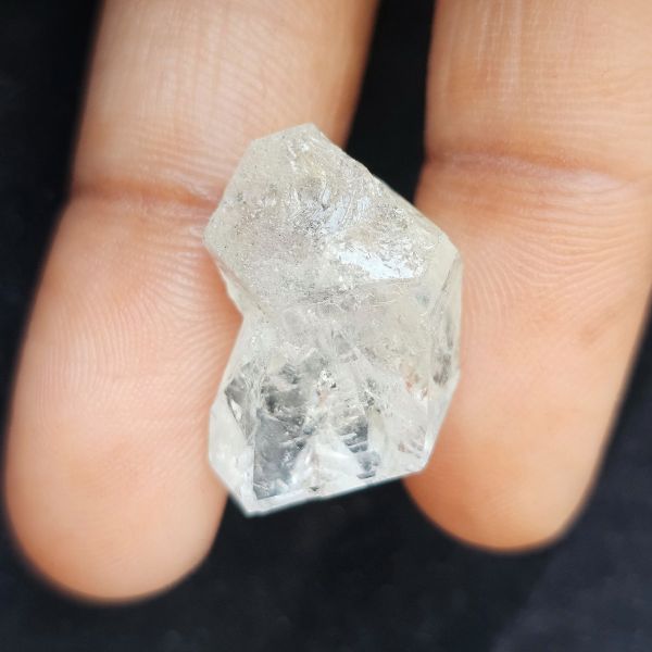 16.99 Carats Natural Herkimer Diamond 6.45 x 13.74 x 15.57 mm