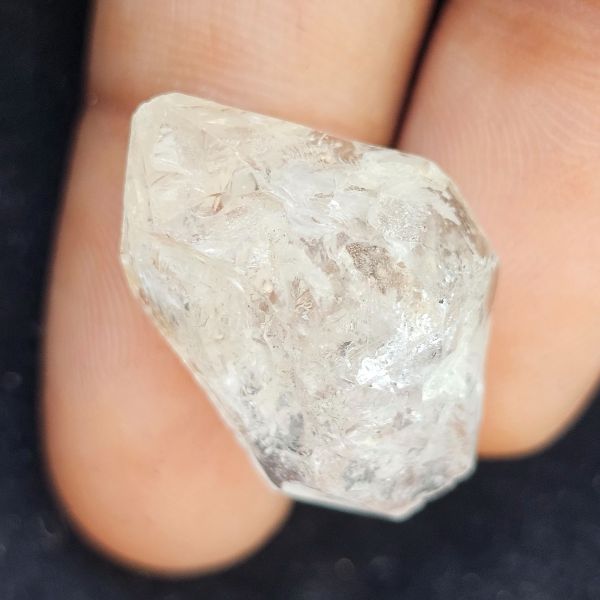 16.95 Carats Natural Herkimer Diamond  20.99x11.00x14.21 mm