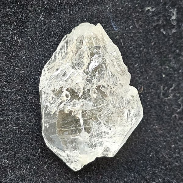 10.66 Carats Natural Herkimer Diamond 20.37 x 6.47 x 20.24 mm