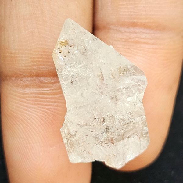 16.60 Carats Natural Herkimer Diamond 22.63 x 11.24 x 13.60 mm 