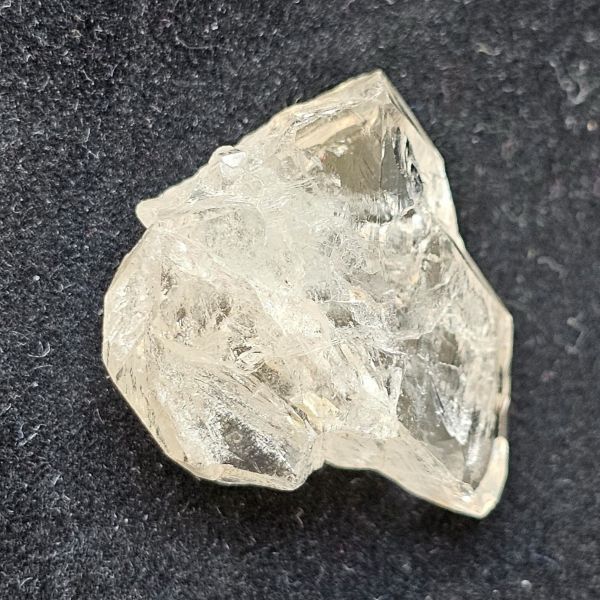 20.90 Carats Natural Herkimer Diamond 20.90 x 8.04 x 19.50 mm