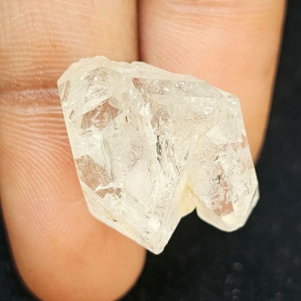 22.30 Carats Natural Herkimer Diamond 19.22 x 11.72 x 16.80 mm