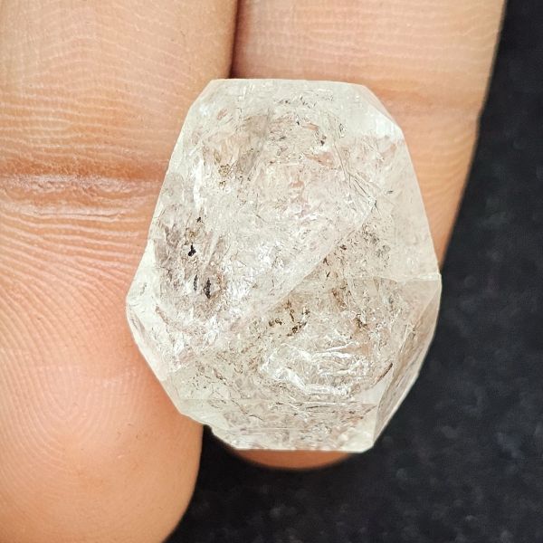 20.95 Carats Natural Herkimer Diamond 21.55 x 8.77 x 16.27 mm