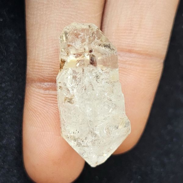 27.40 Carats Natural Herkimer Diamond 26.66 x 14.10 x 13.02 mm