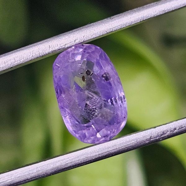 4.29 Carats Natural Lavender Sapphire 10.72 x 7.38 x 5.33 mm