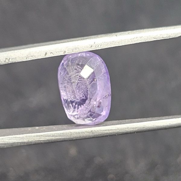 4.29 Carats Natural Lavender Sapphire 10.72 x 7.38 x 5.33 mm