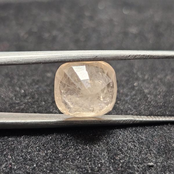 8.14 Carats Dark Vanilla Natural Sapphire 11.22 x 10.35 x 7.55 mm