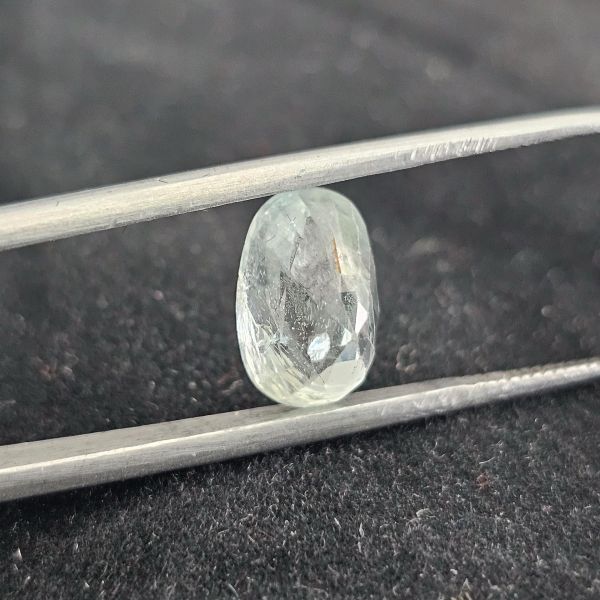 4.80 Carats Quick Silver Natural Sapphire 10.80 X 6.60 X 7.12 mm