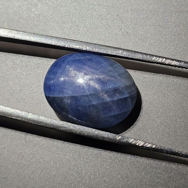 15.59 Carats Natural Glaucous Star Sapphire 16.22 x 12.80 x 6.78 mm