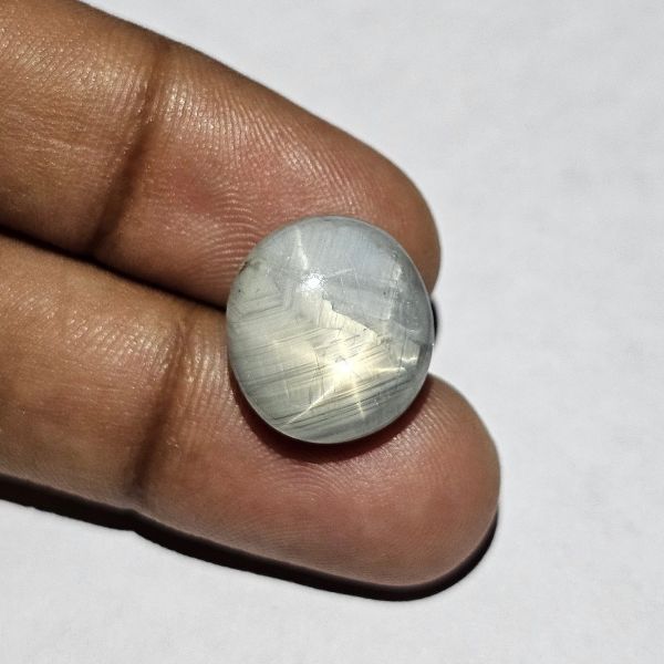 17.48 Carats Natural Davys Grey Star Sapphire 15.29 x 13.91 x 4.49 mm