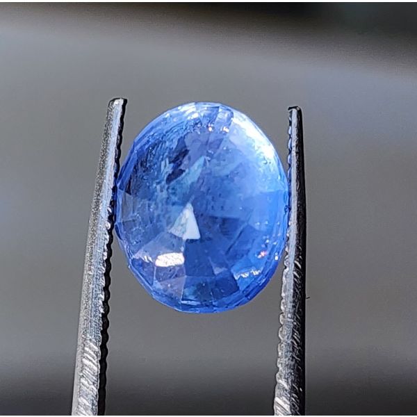 4.58 Carats Natural Blue Sapphire 9.34 x 7.87 x 7.11 mm