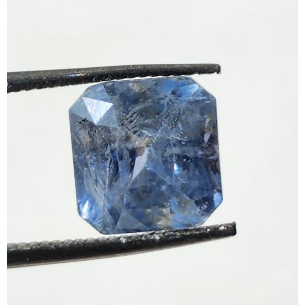 4.66 Carats Natural Blue Sapphire 8.59 x 8.32 x 5.79 mm