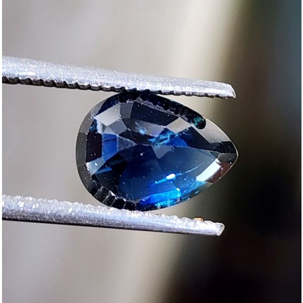 2.30 Carats Natural Blue Sapphire 8.79 x 5.72 x 4.65 mm