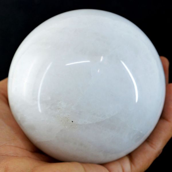 White Agate Stone Ball 436 gm