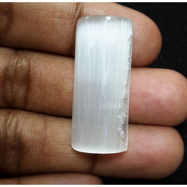 31.20 Carats Natural White Selenite 32.66x14.07x7.34mm