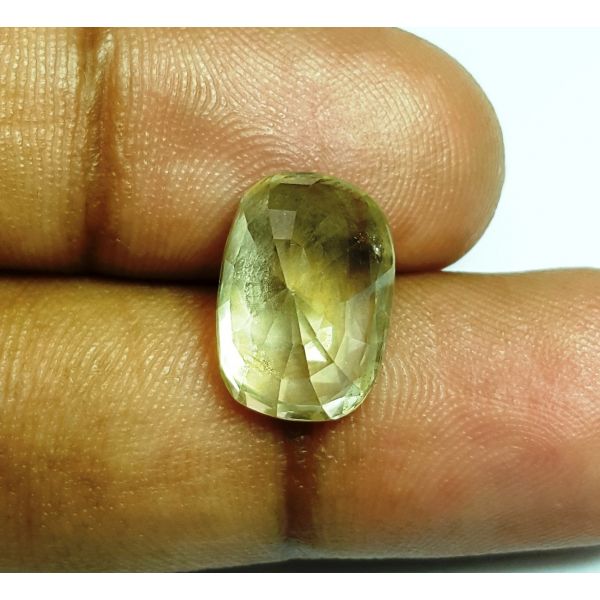 9.63 Carats Natural Yellow Sapphire 13.43x9.47x7.86mm