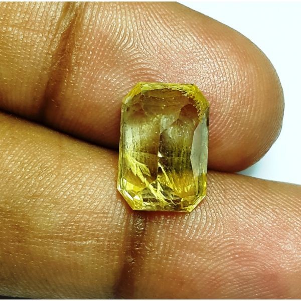 7.80 Carats Natural Yellow Sapphire 12.52x8.64x6.87mm