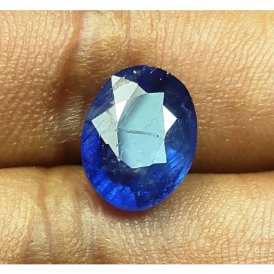 5.50 Carats Natural Blue Sapphire 12.10x9.40x4.85 mm