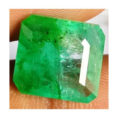 6.91 Carats Natural Columbian Emerald 12.00 x 10.98 x 6.22 mm