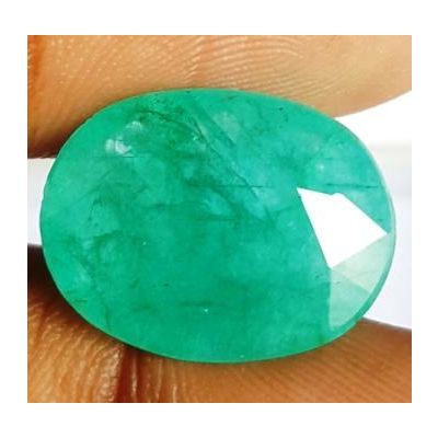 8.06 Carats Natural Columbian Emerald 16.12 x 12.50 x 6.18 mm