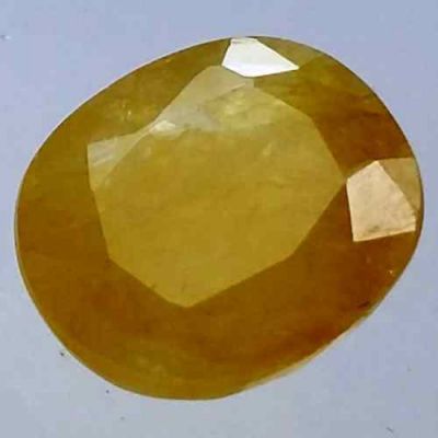 4.54 Carats Ceylon Yellow Sapphire 10.38 x 9.15 x 5.06 mm