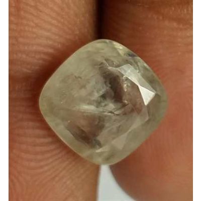 4.00 Carats Colorless Sapphire 8.72 x 8.70 x 4.57 mm