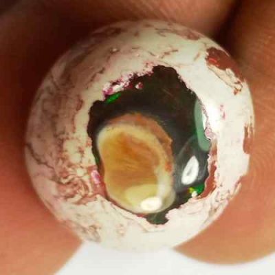 18.09 Carats Natural Mexicon Opal 20.13 x 17.95 x 8.69 mm