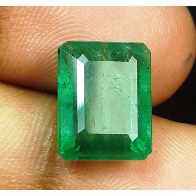 6.41 Carats Natural Green Emerald 11.80 x  9.36 x 5.83 mm
